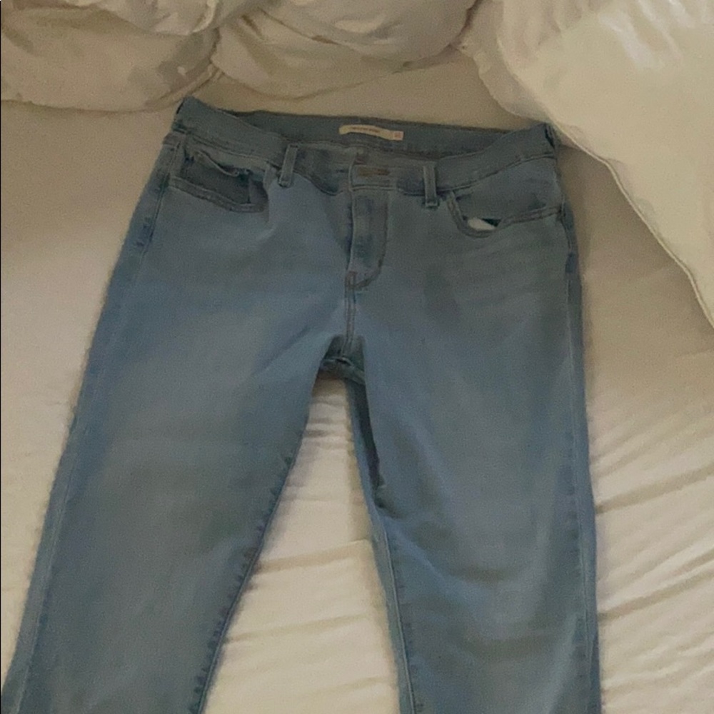 levi jeans
